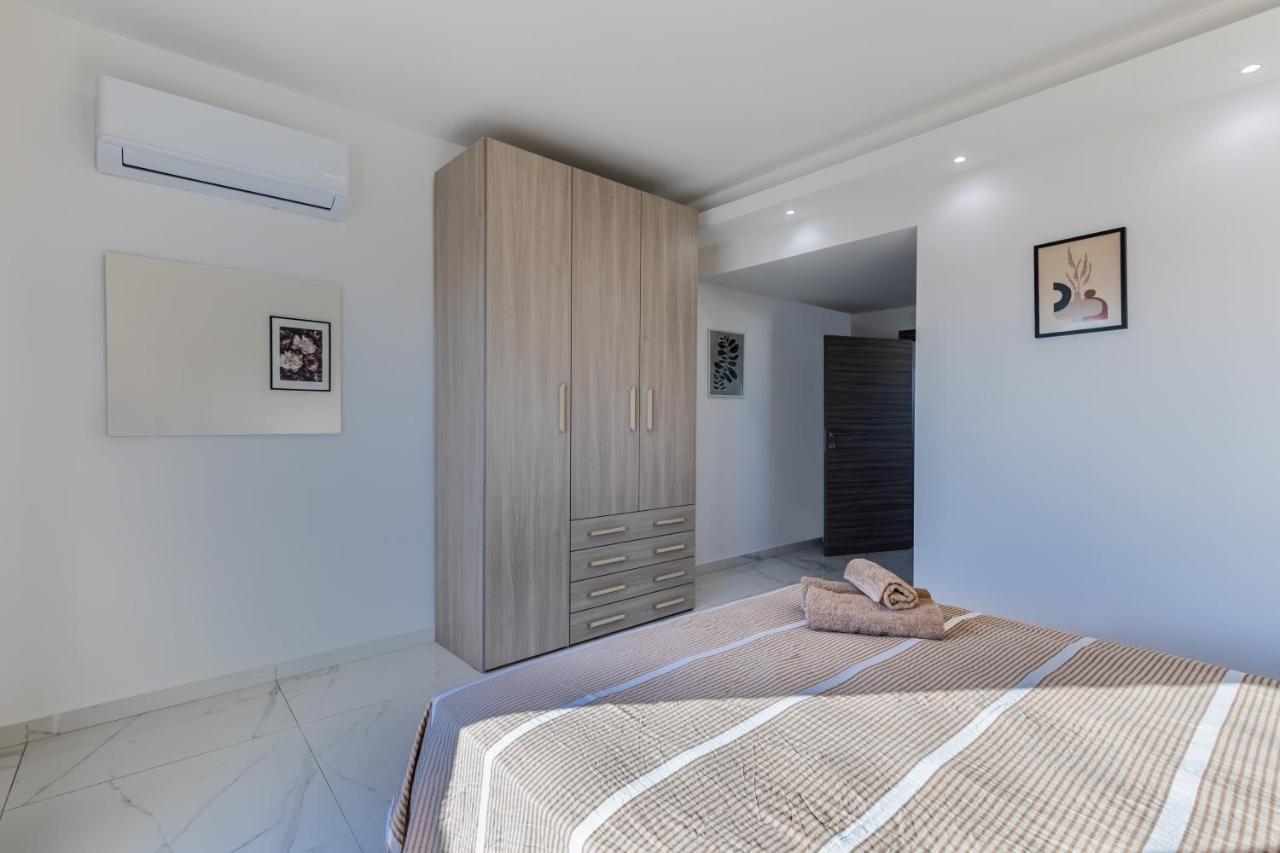 Terrace View-Stylish Two Bedrooms Fully Ac-Wifi Penthouse Msida Luaran gambar
