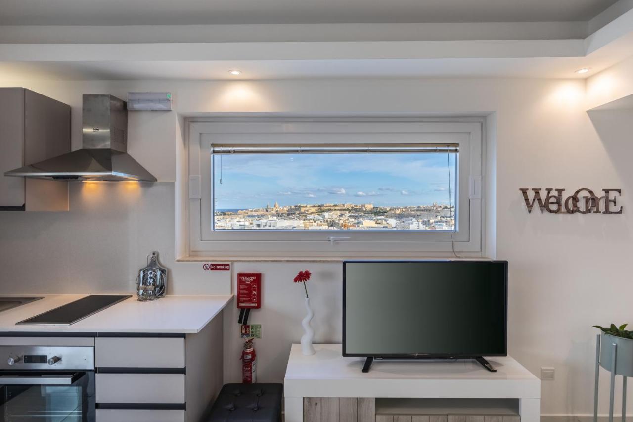 Terrace View-Stylish Two Bedrooms Fully Ac-Wifi Penthouse Msida Luaran gambar