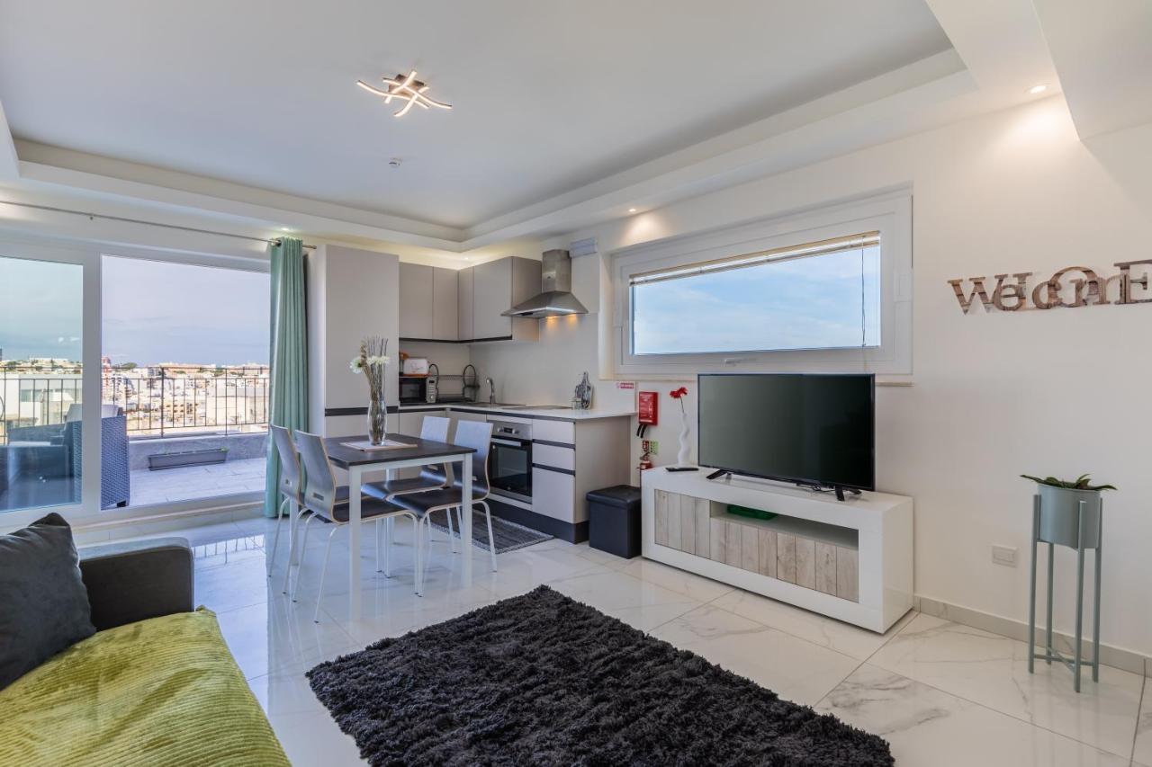 Terrace View-Stylish Two Bedrooms Fully Ac-Wifi Penthouse Msida Luaran gambar
